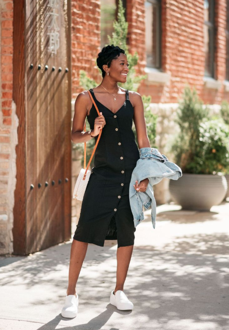 flowy sundress with sandals flowy sundress with sandals