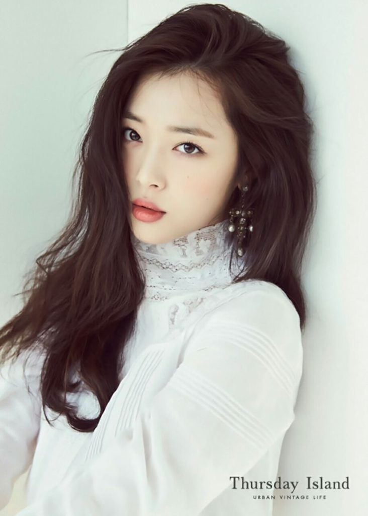 Choi Jin-ri (Sulli) Choi Jin-ri (Sulli)